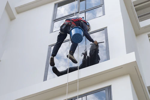 Window cleaner during construction cleanup